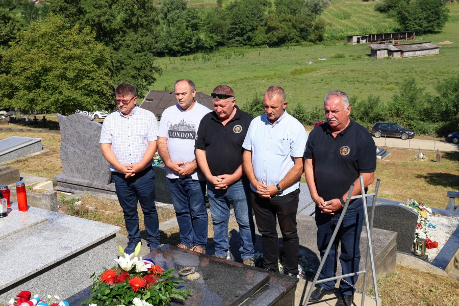 Sličica 2